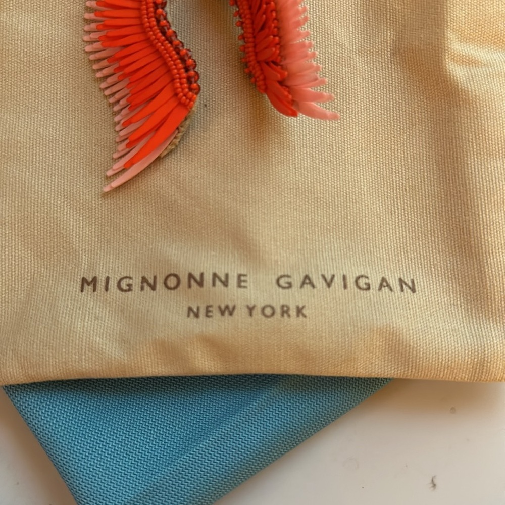 Super Different - image 4